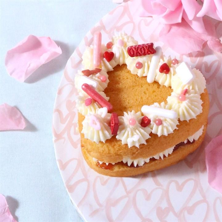 Pme Valentines "Out Of The Box" Sprinkles - I Love You (60g)