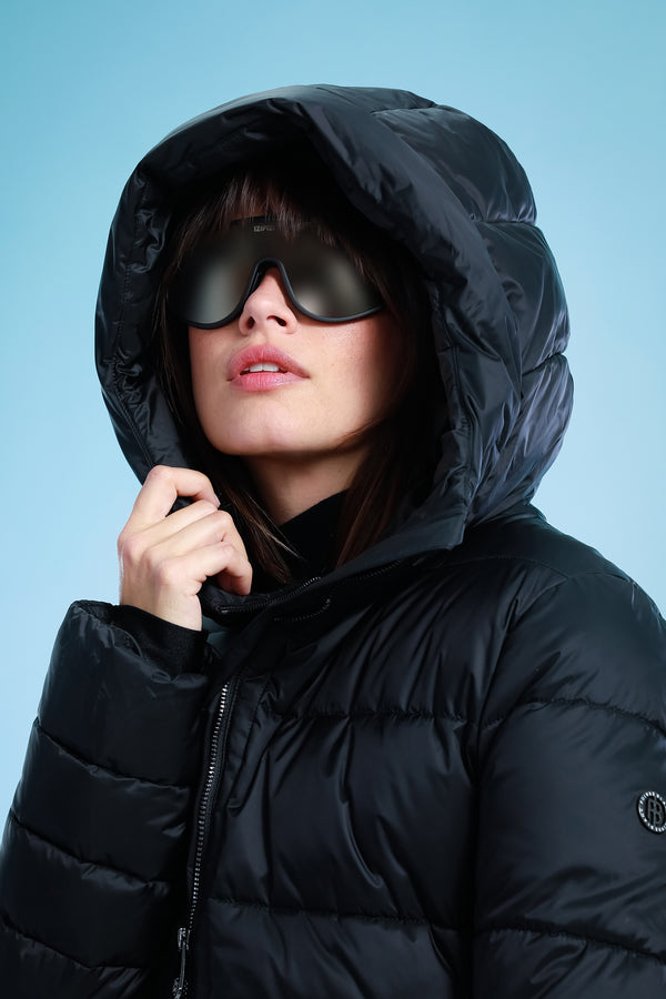 Poivre Blanc Synthetic Down Ski Jacket In Black 1201 – Poivre Blanc - UK