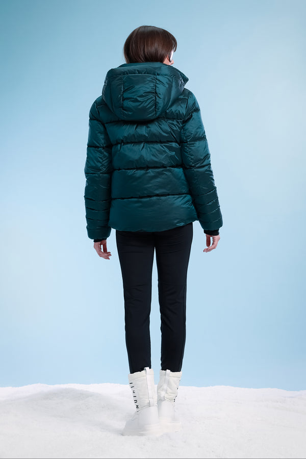 Poivre Blanc Synthetic Down Ski Jacket In Paisley Black 1200P – Poivre Blanc - UK