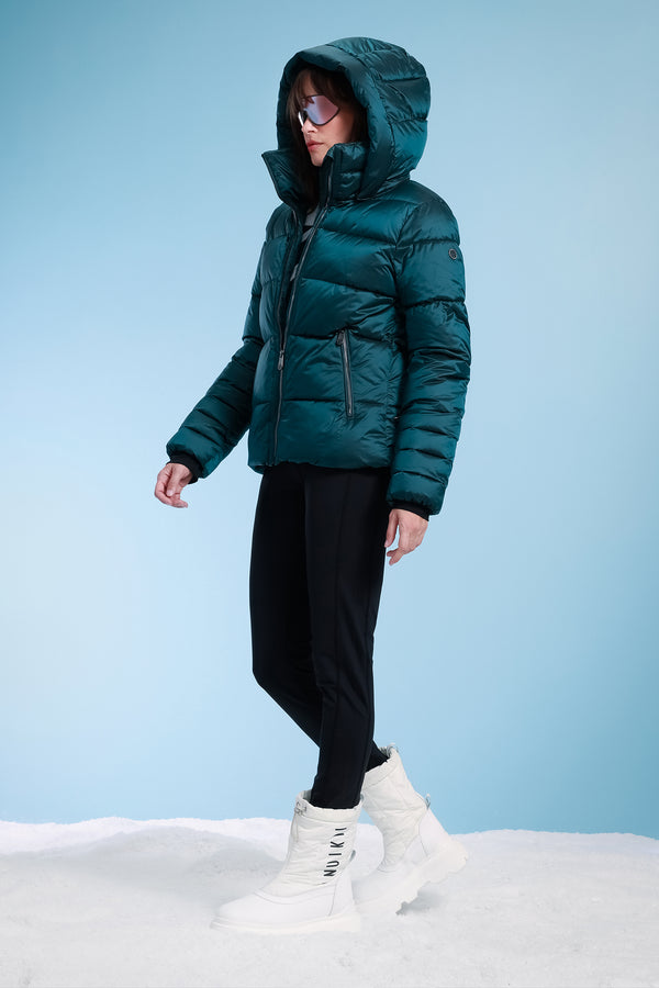 Poivre Blanc Synthetic Down Ski Jacket In Paisley Blue 1200P – Poivre Blanc - UK