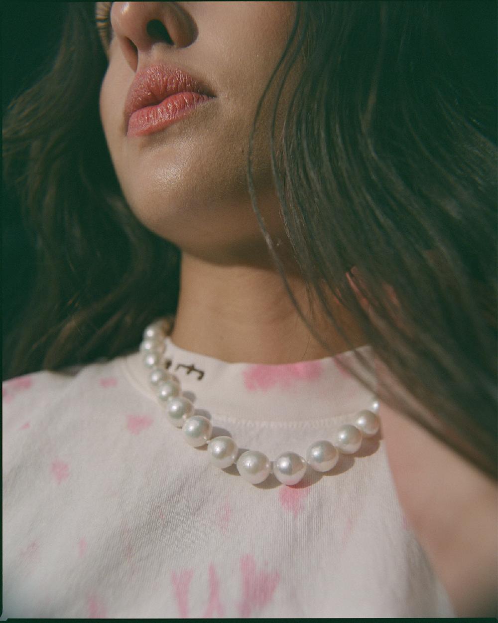 Polite Worldwide Jumbo White Pearl Necklace