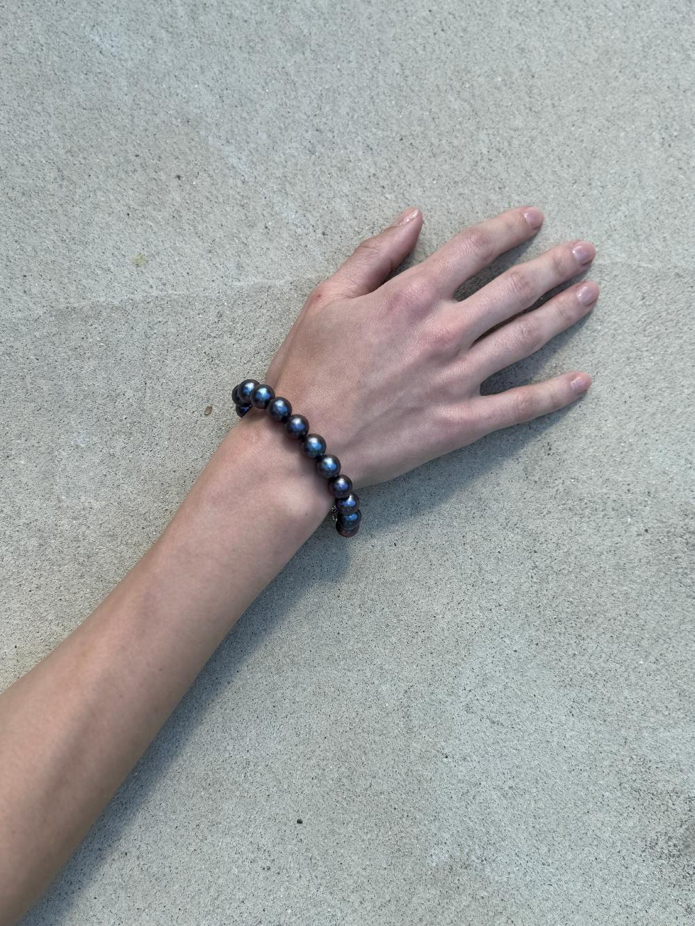 Polite Worldwide Night Pearl Bracelet