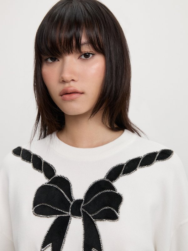 pomelo Pomelo Bow Embellished Oversized Crop Sweater - White