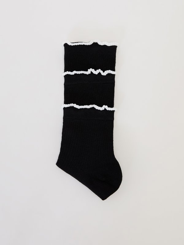 Pomelo Pomelo Layered Lettuce-Edge Contrast-Trim Socks - Black
