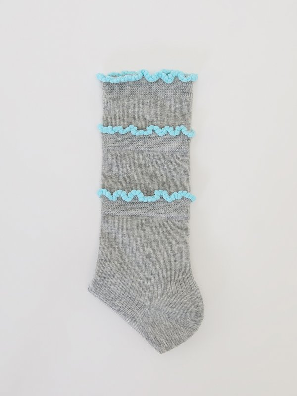 Pomelo Pomelo Layered Lettuce-Edge Contrast-Trim Socks - Mid Grey