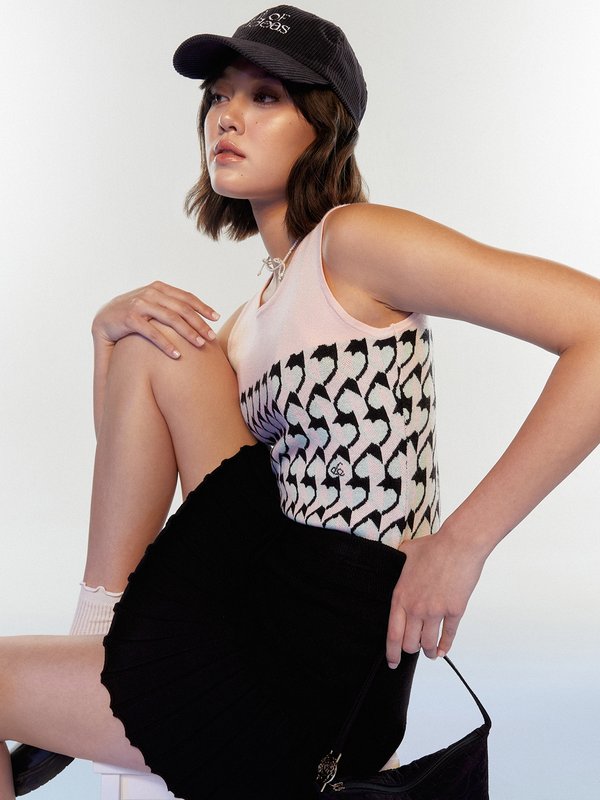 Pomelo Pomelo Monogram Heart Printed Knitted Sleeveless Top - Multi Color