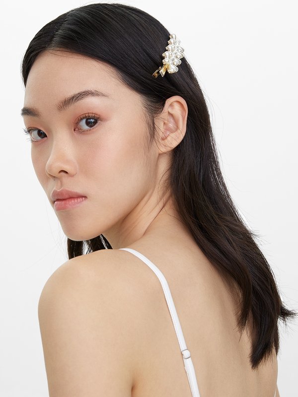 Pomelo Pomelo Oversized Flower Pearl Hairclip - Pearl