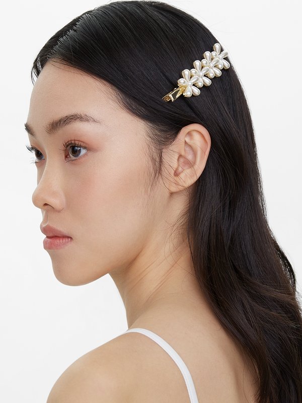 Pomelo Pomelo Oversized Flower Pearl Hairclip - Pearl