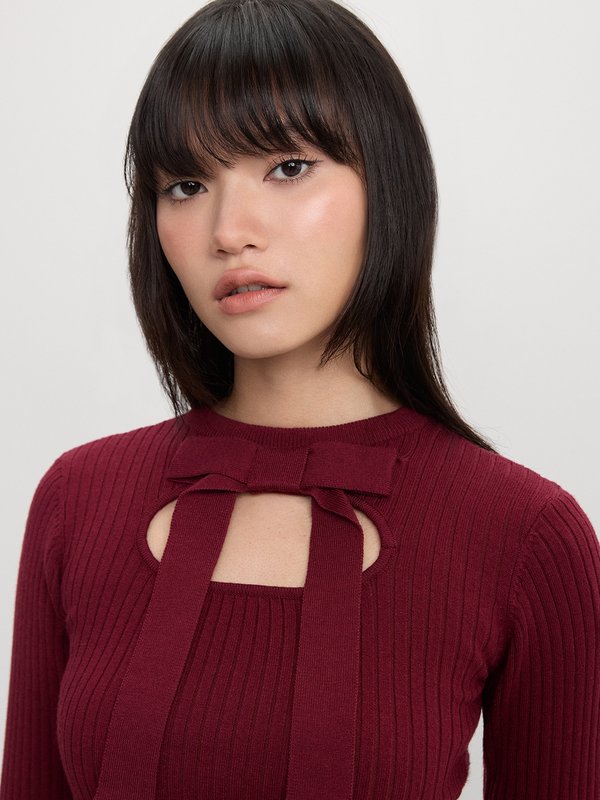 Pomelo Pomelo Bow Front Cut Out Sweater - Red