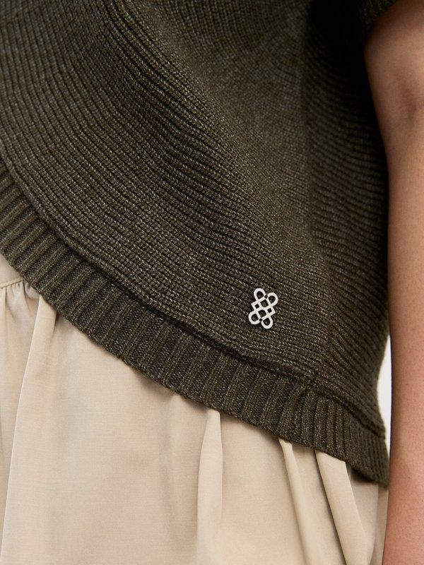 Pomelo Pomelo Curved Hem Knit Top - Olive