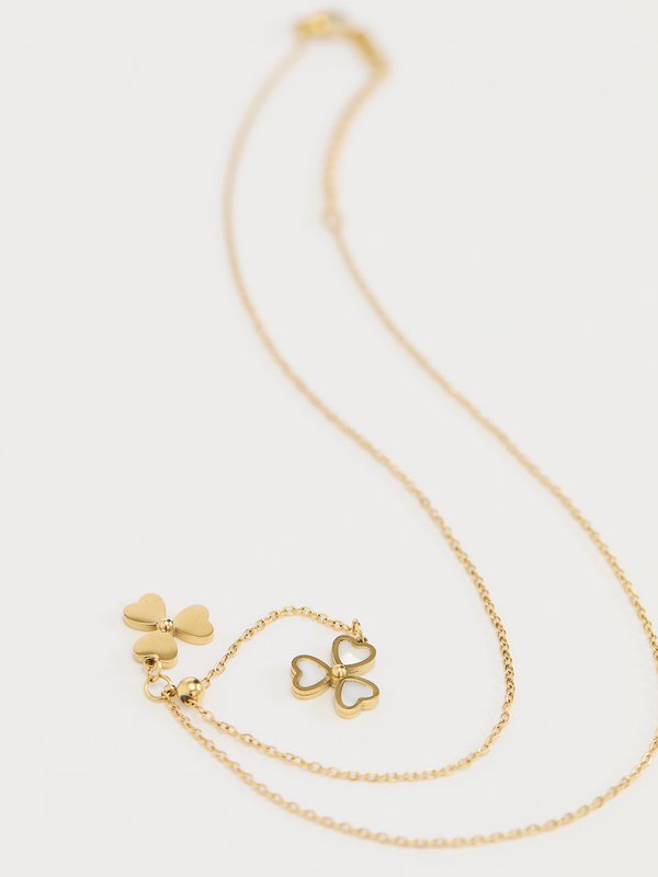 Pomelo Pomelo Floral Charm Necklace - Multi Color