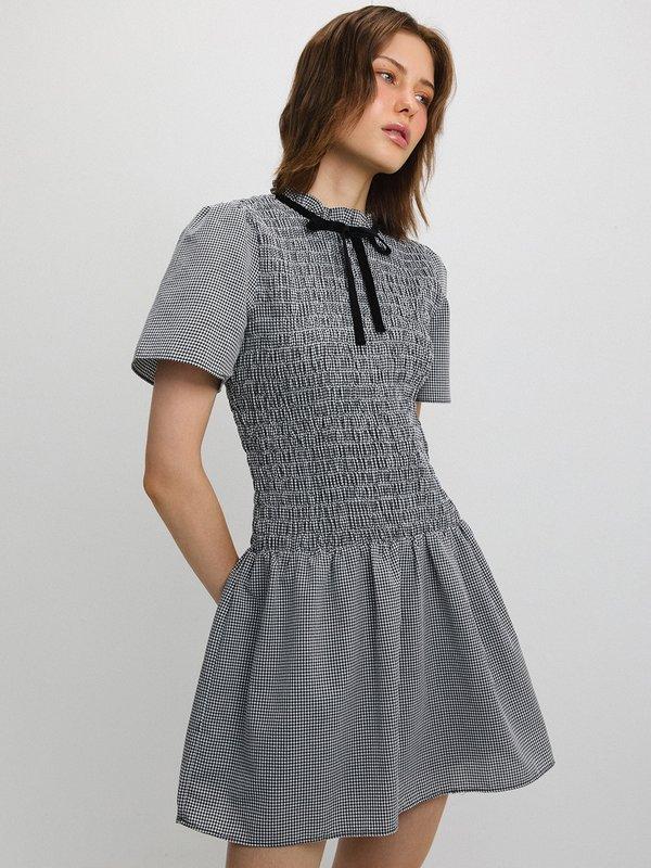 pomelo Pomelo Gingham Smocked Dress With Bow - Black
