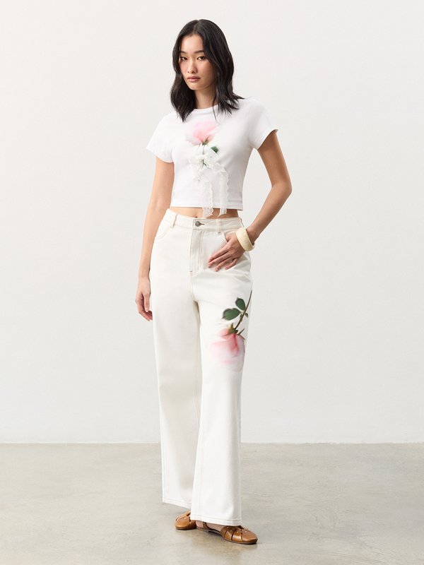 pomelo Pomelo Lace Accent Rose Print Tee - White