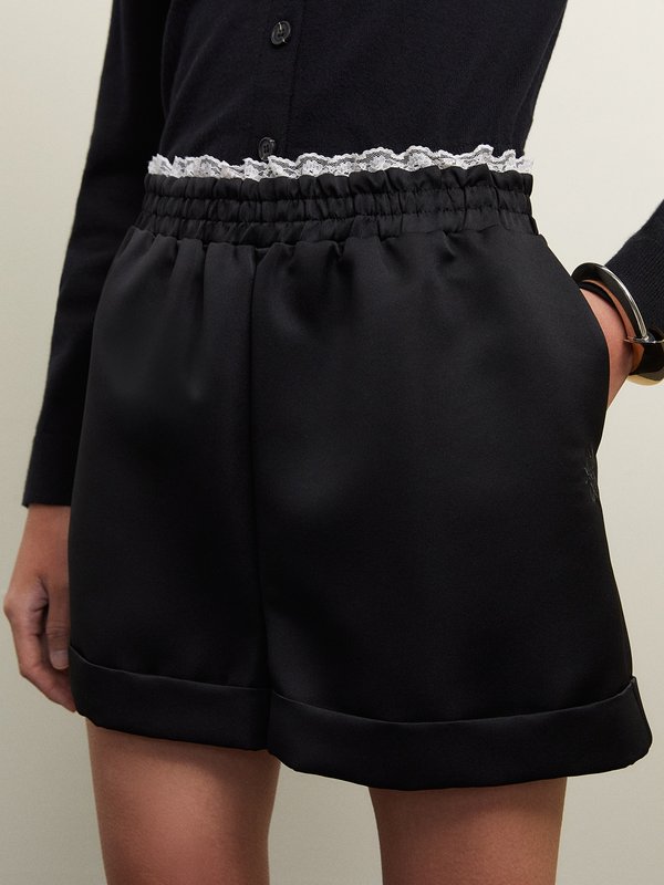 pomelo Pomelo Lace Trim Elastic Waist Shorts - Black