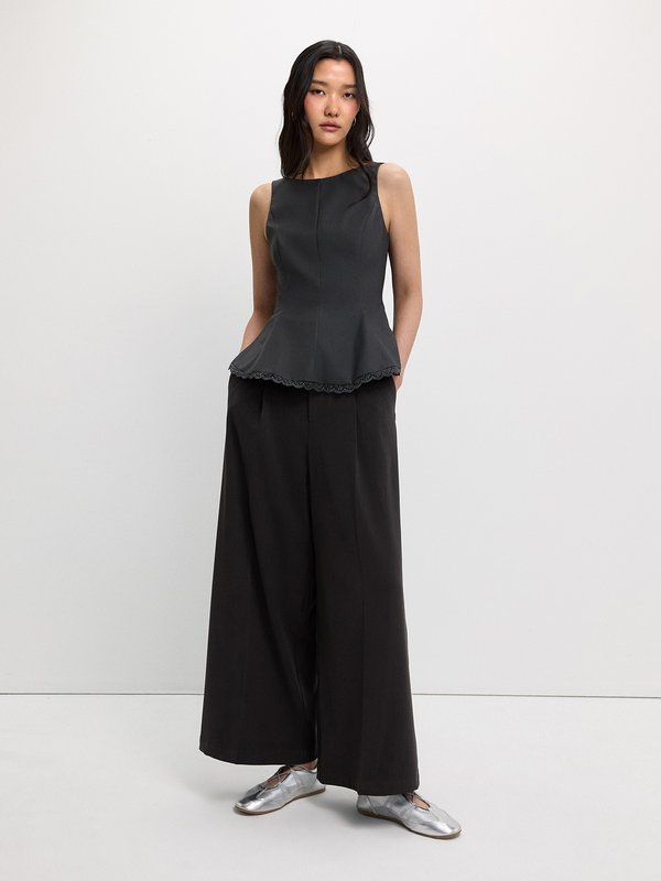 Pomelo Pomelo Lace Trim Peplum Blouse - Dark Grey