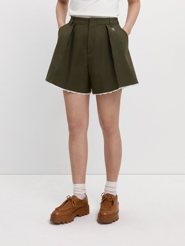 Pomelo Pomelo Pleated Lace Trim Shorts - Olive