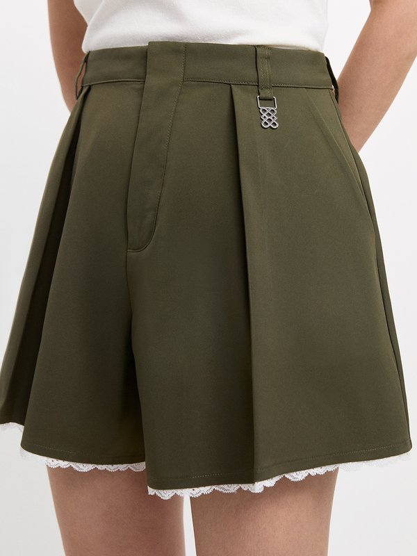 pomelo Pomelo Pleated Lace Trim Shorts - Olive