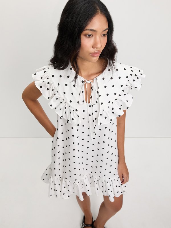 pomelo Pomelo Polka Dot Ruffle Trim Dress - White