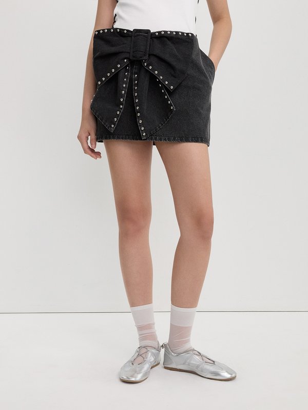 Pomelo Pomelo Studded Bow Mini Skirt - Black