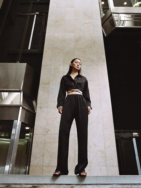 Pomelo Pomelo Tie-Up Crop Shirt - Black