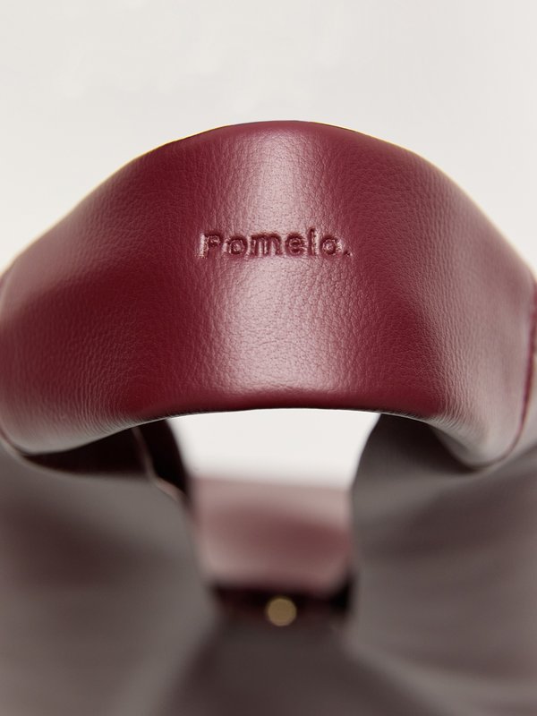 Pomelo Pomelo Triangle Shoulder Bag - Burgundy