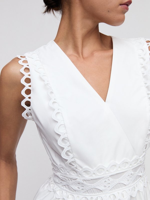 Pomelo VERSE Lace Tiered Maxi Dress - White