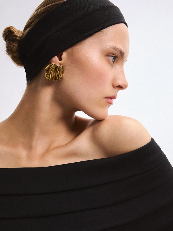 Pomelo VERSE Off-Shoulder Blouse - Black