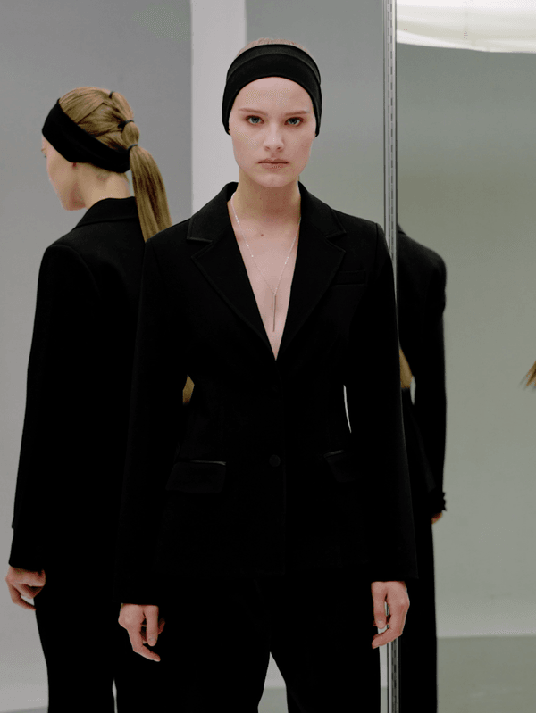 pomelo VERSE Pleated Blazer - Black