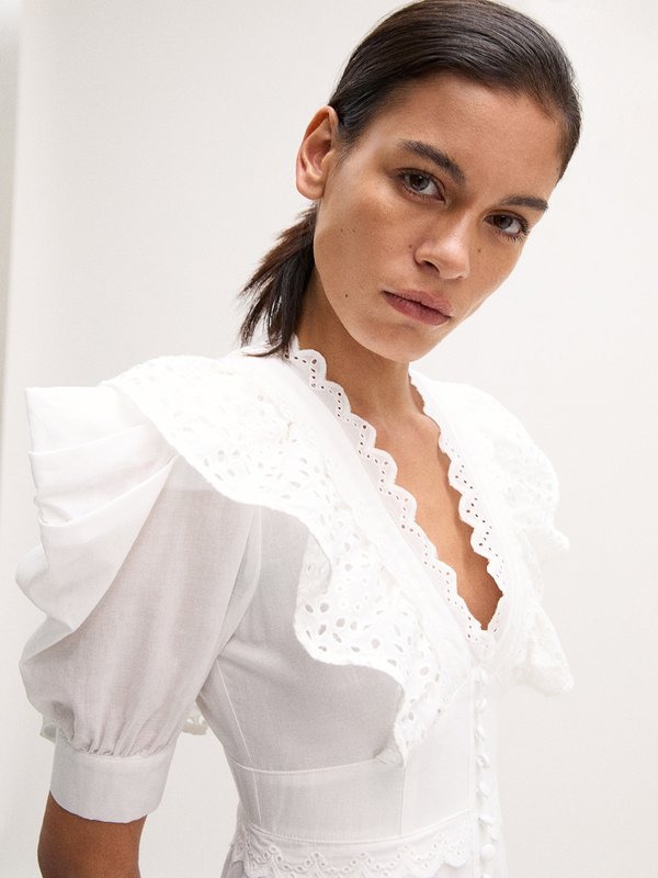 Pomelo VERSE Ruffled Lace Dress - White