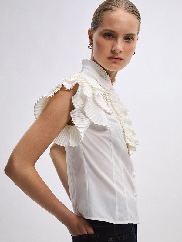 pomelo VERSE Ruffled Placket Top - White