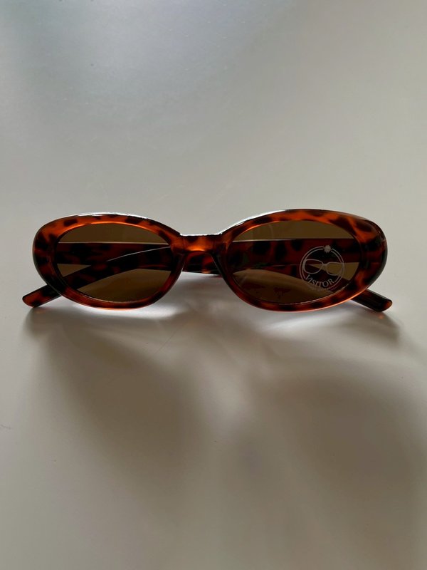 pomelo VISITOR Vintage Glasses Sunglasses - Tortoise