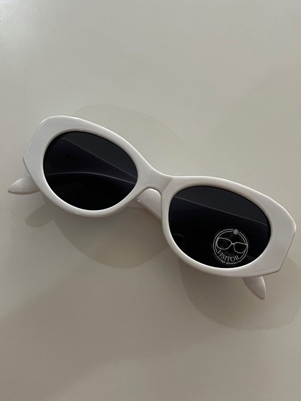pomelo VISITOR Vintage Glasses Sunglasses - White