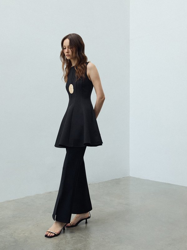 Pomelo VERSE Floral Shoulder Embellished Dress - Black