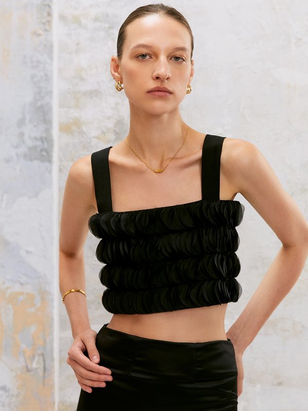 Pomelo VERSE Layered Circle-Crepe Square Neck Cami Top - Black