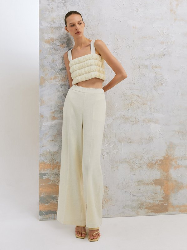 Pomelo VERSE Layered Circle-Crepe Square Neck Cami Top - Cream