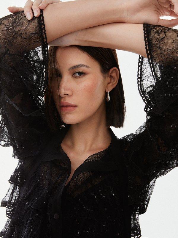 Pomelo VERSE Sequin Embellished Detail Ruffled Lace Blouse - Black