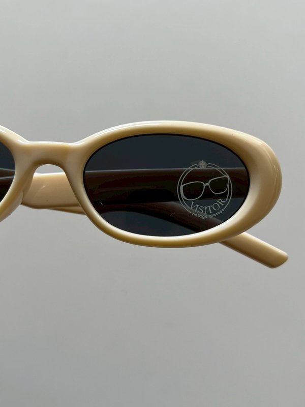 Pomelo VISITOR Vintage Glasses Sunglasses - Beige/Cream