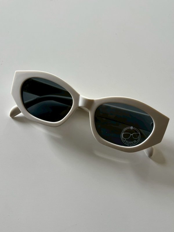 pomelo VISITOR Vintage Glasses Sunglasses - Beige/Cream