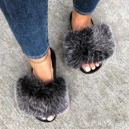 Pomkin Fur Slides Slippers - Frosted Silver