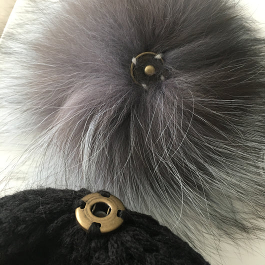 Pomkin Mini Kids Silver Fox Fur Black Pomkin Hat