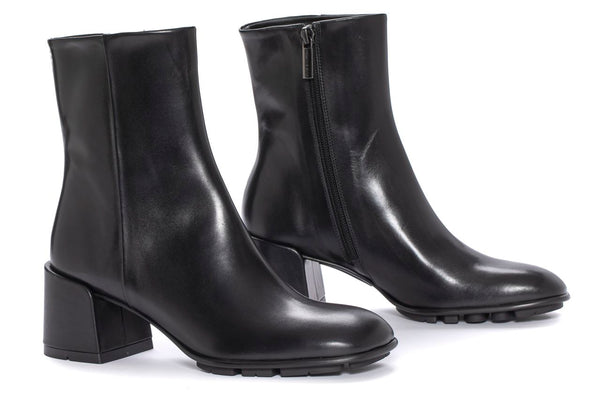 Pons Quintana BLACK GINGHAM BABY CALF HEEL ANKLE BOOT