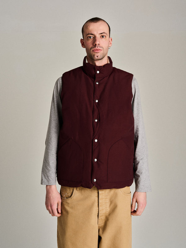 Pop Trading Company Pop Quilted Reversible Vest Fudge/Off White