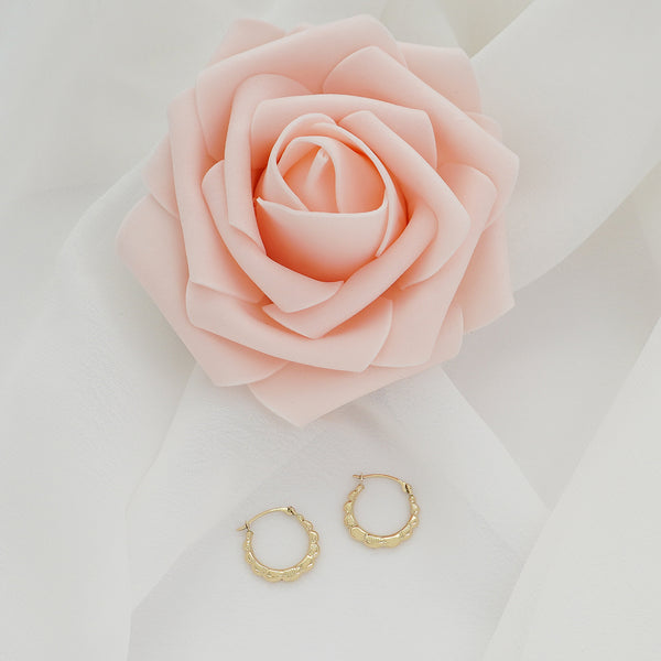 Pori Jewelers 14K Gold Graduating Pebbled Design Hoop Earrings