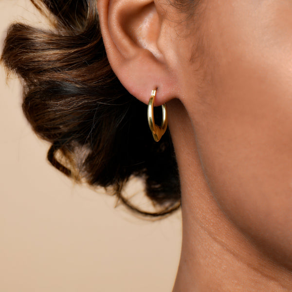 Pori Jewelers 14K GOLD LOVE HEART OVAL HOOP EARRINGS