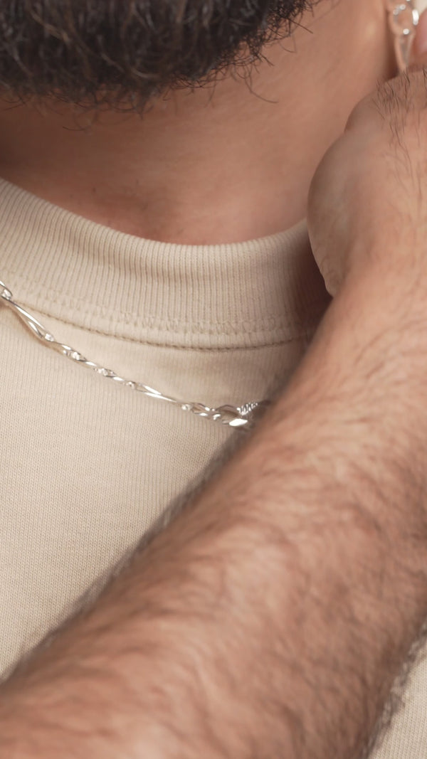 Pori Jewelers Italy 925 Sterling Silver 7.5MM Diamond Cut Pave Figaro Chain Necklace 20-24"