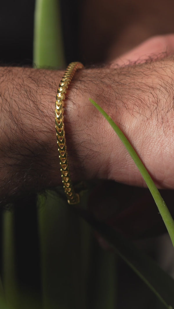 Pori Jewelers Men'S 14K Gold Plating Over 925 Sterling Silver Franco Chain Bracelet 8"