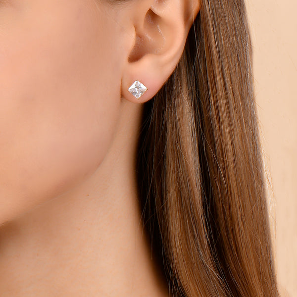Pori Jewelers 14K GOLD SQUARE DIAMOND STUDS