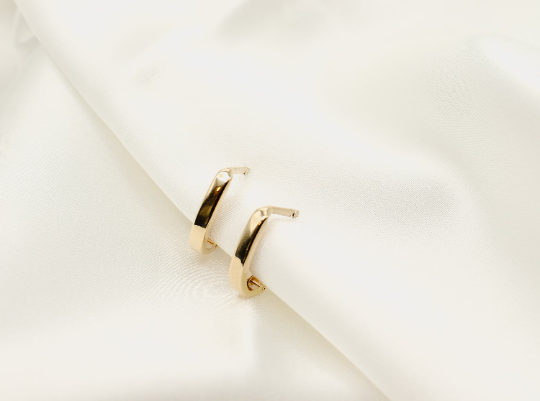Pori Jewelers Solid Gold Squared Shape Cute Huggies Hoop Earrings