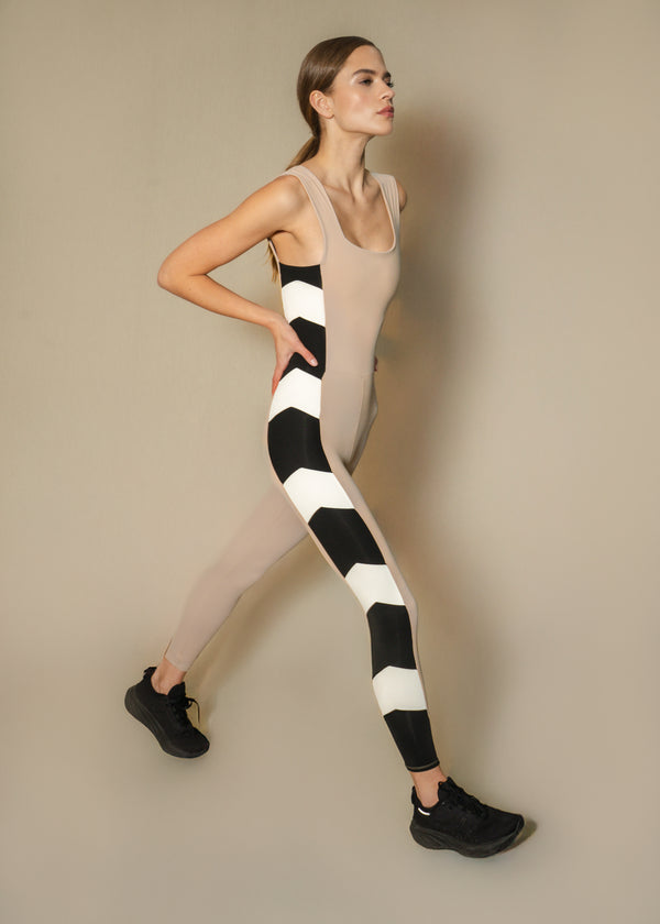 port de bras Arrow Unitard Shake