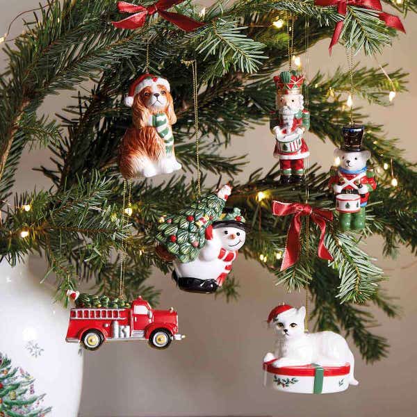 Portmeirion Christmas Tree Snowman Carrying Tree Ornament
